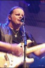 Watch Walter Trout Band in Concert - Germany Solarmovie